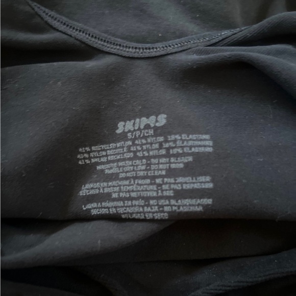 Skims bodysuit - Picture 2 of 2